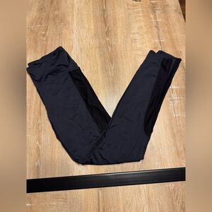 Target leggings medium 5$